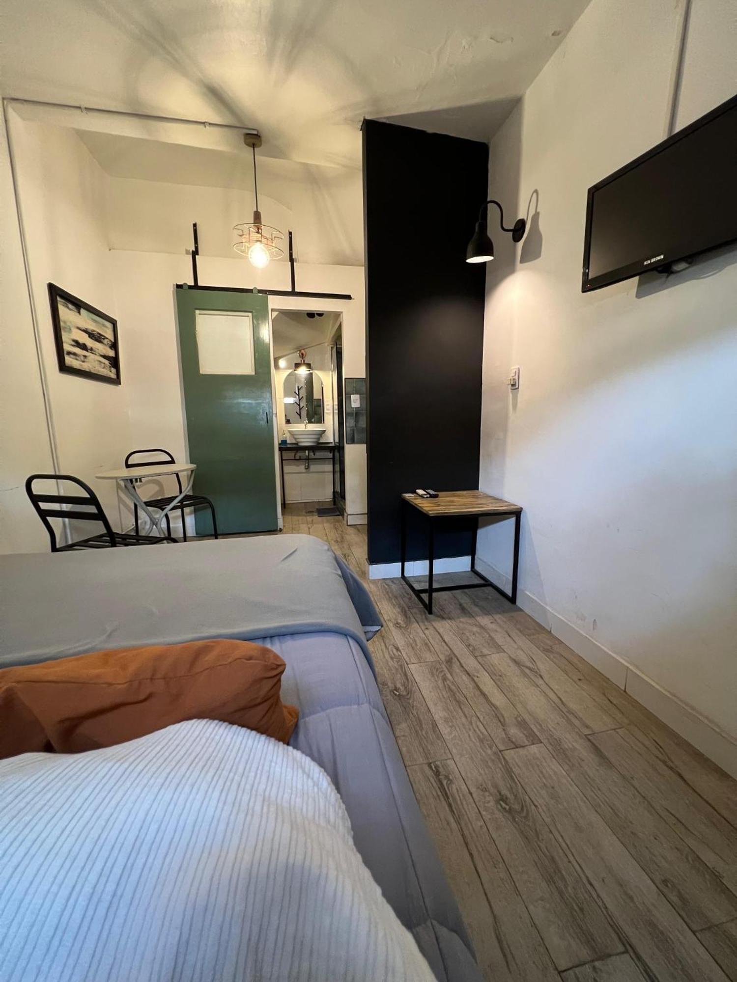 Monoambiente En Zona Residencial Διαμέρισμα Μεντόζα Δωμάτιο φωτογραφία